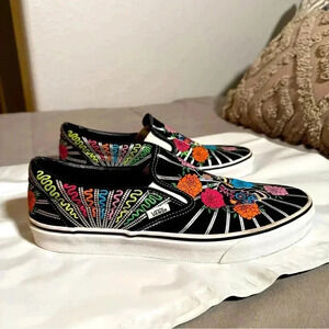 Vans off the wall classic slip on’s Dias de Los muertos shoes men 10.5 women 12
